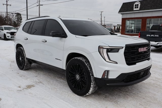 2025 GMC Acadia AWD Denali