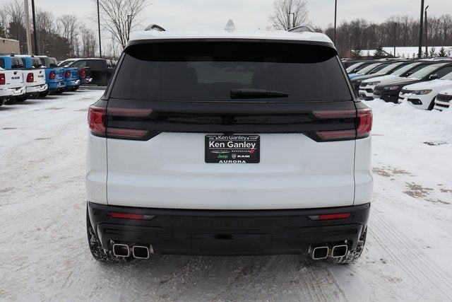 2025 GMC Acadia AWD Denali