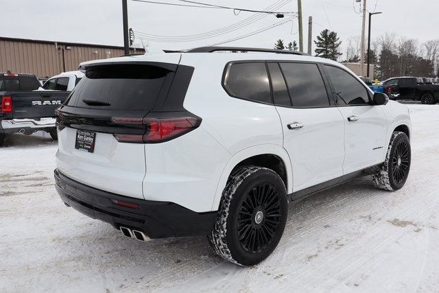 2025 GMC Acadia AWD Denali