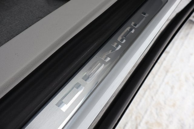 2025 GMC Acadia AWD Denali