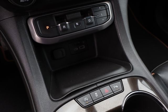 2021 GMC Acadia AT4