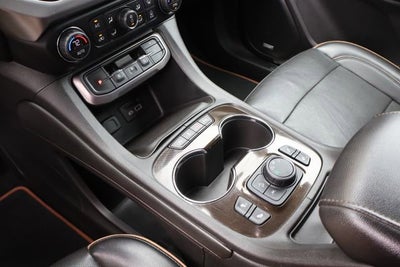 2021 GMC Acadia AT4