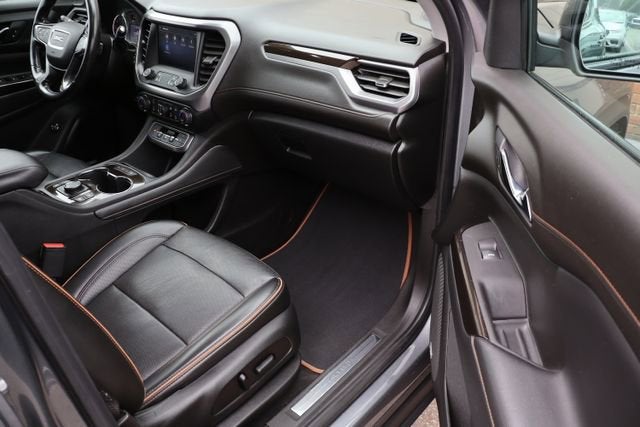 2021 GMC Acadia AT4
