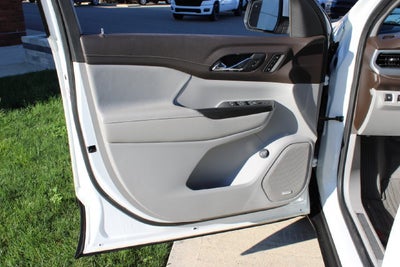 2021 GMC Acadia SLT