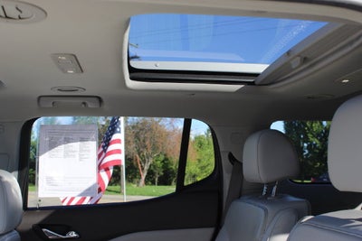 2021 GMC Acadia SLT