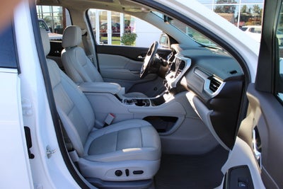 2021 GMC Acadia SLT