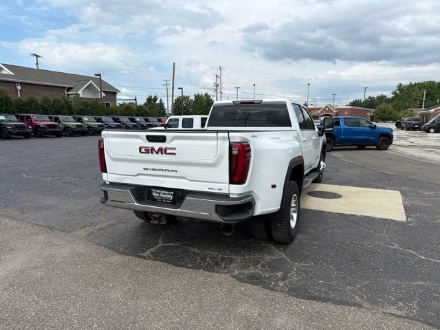 2025 GMC Sierra 3500HD SLE