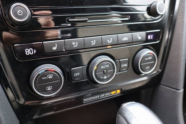 2021 Volkswagen Passat 2.0T R-Line