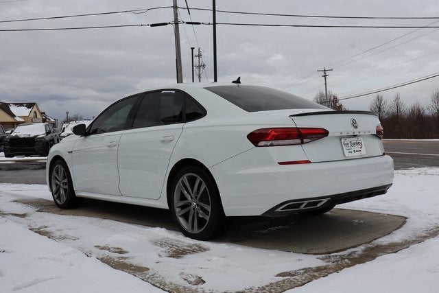 2021 Volkswagen Passat 2.0T R-Line