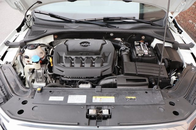 2021 Volkswagen Passat 2.0T R-Line