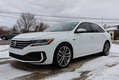 2021 Volkswagen Passat 2.0T R-Line