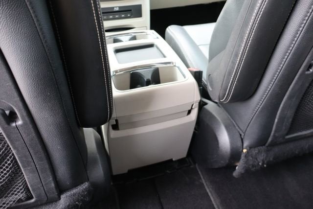 2016 Chrysler Town & Country Touring-L Anniversary Edition