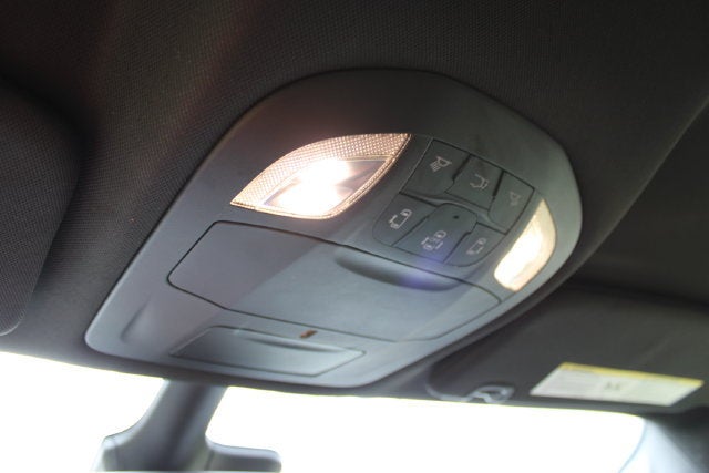 2025 Chrysler Voyager LX