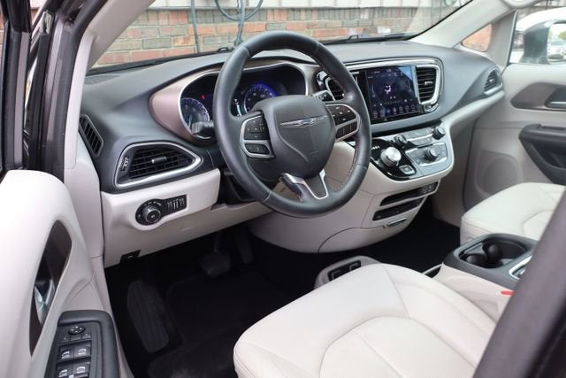 2018 Chrysler Pacifica Touring L Plus