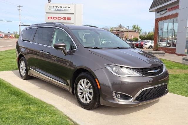 2018 Chrysler Pacifica Touring L Plus