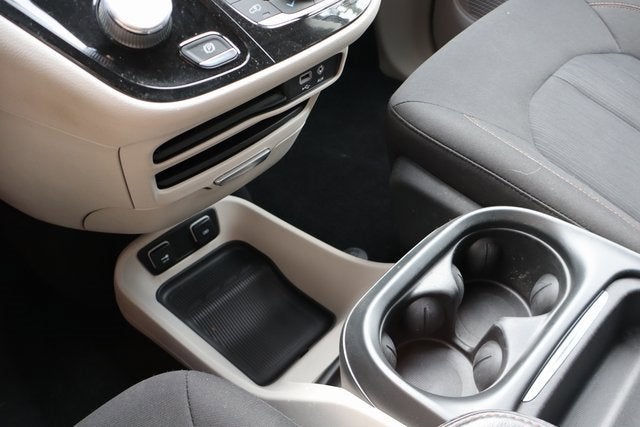 2018 Chrysler Pacifica Touring Plus