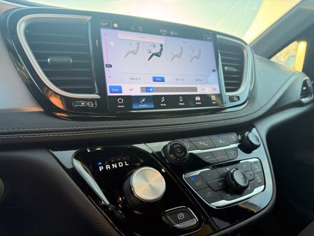 2021 Chrysler Pacifica Touring