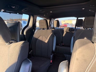 2021 Chrysler Pacifica Touring