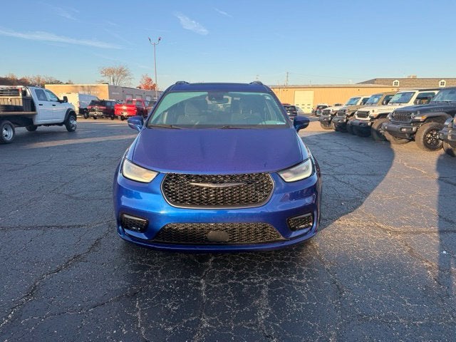 2021 Chrysler Pacifica Touring