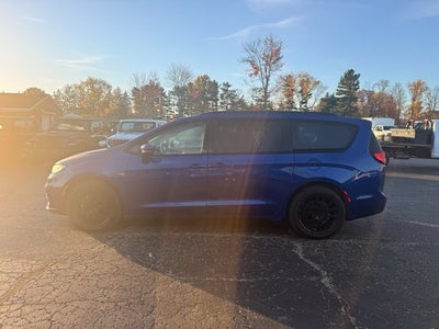 2021 Chrysler Pacifica Touring