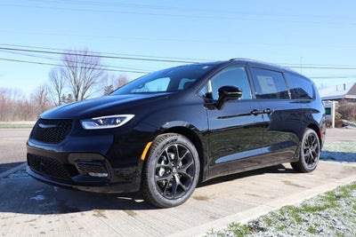 2026 Chrysler Pacifica Limited