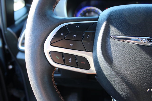 2025 Chrysler Pacifica Pinnacle