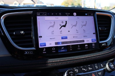 2025 Chrysler Pacifica Pinnacle