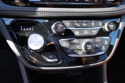 2025 Chrysler Pacifica Pinnacle