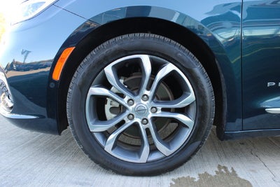 2025 Chrysler Pacifica Pinnacle
