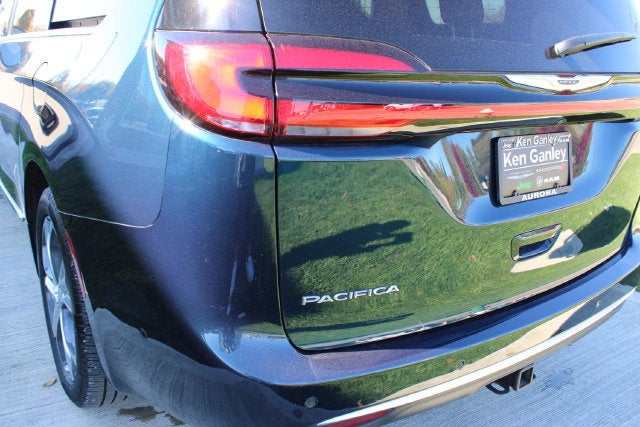 2025 Chrysler Pacifica Pinnacle