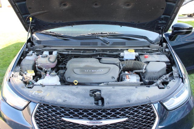 2024 Chrysler Pacifica Hybrid Select