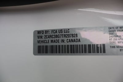 2026 Chrysler Pacifica Select