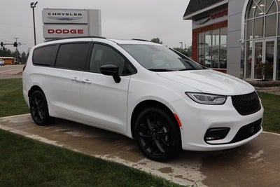 2026 Chrysler Pacifica Limited