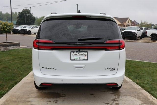 2026 Chrysler Pacifica Limited
