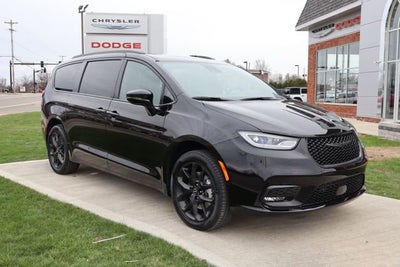 2026 Chrysler Pacifica Limited