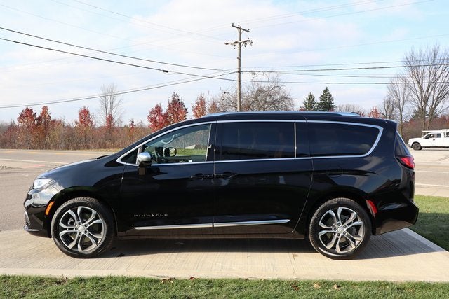 2026 Chrysler Pacifica Pinnacle
