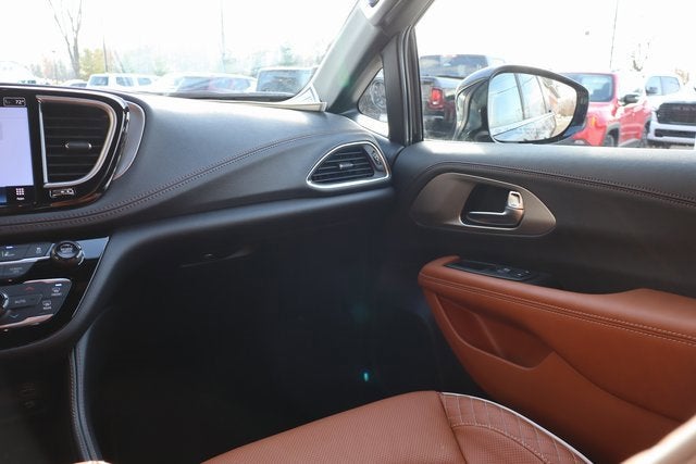 2026 Chrysler Pacifica Pinnacle