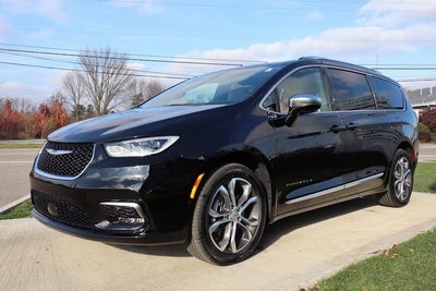 2026 Chrysler Pacifica Pinnacle