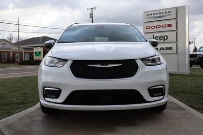 2026 Chrysler Pacifica Pinnacle