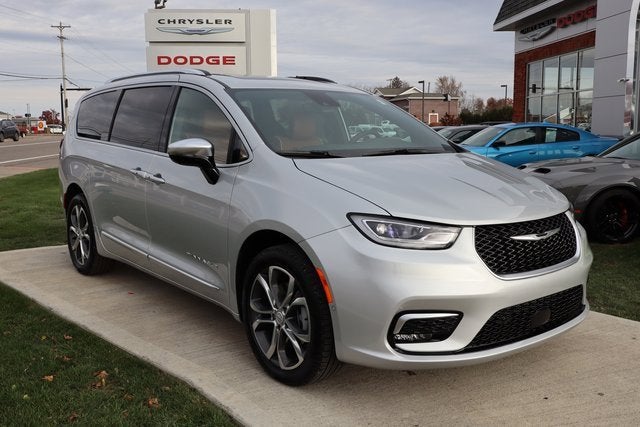 2026 Chrysler Pacifica Pinnacle