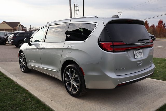2026 Chrysler Pacifica Pinnacle