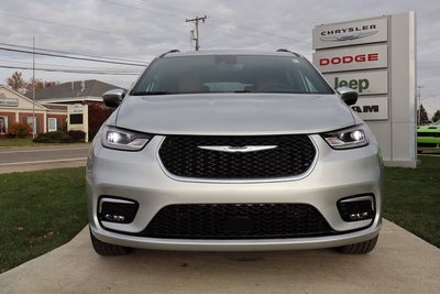 2026 Chrysler Pacifica Pinnacle