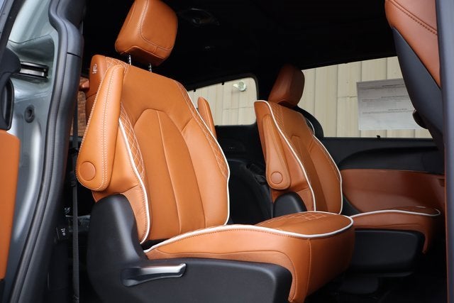 2026 Chrysler Pacifica Pinnacle
