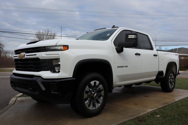 2024 Chevrolet Silverado 2500HD Custom
