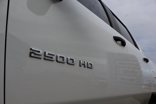 2024 Chevrolet Silverado 2500HD Custom