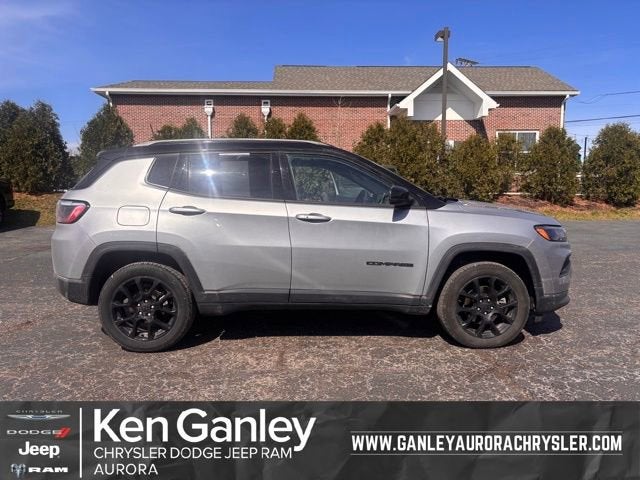 2022 Jeep Compass Altitude
