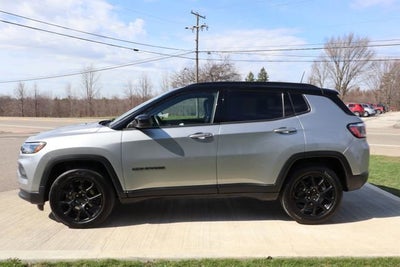 2022 Jeep Compass Altitude
