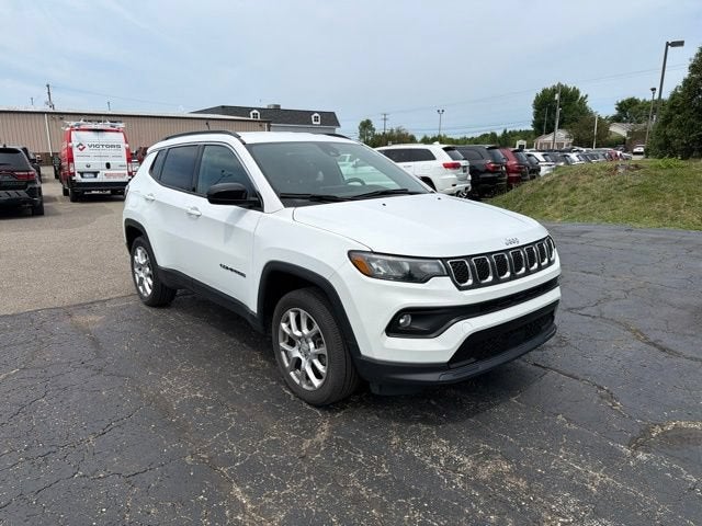 2023 Jeep Compass Latitude Lux