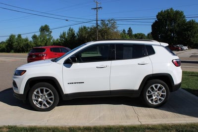 2023 Jeep Compass Latitude Lux