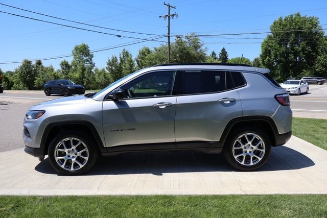 2023 Jeep Compass Latitude Lux